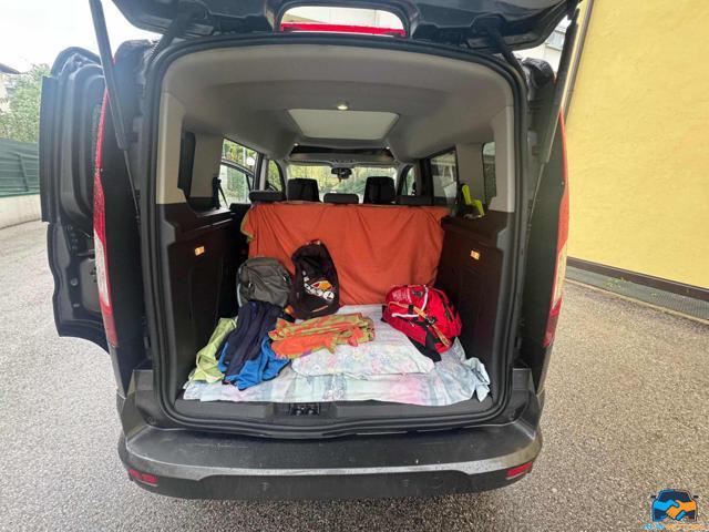 FORD Tourneo Connect 1.5 TDCi 120 CV Titanium