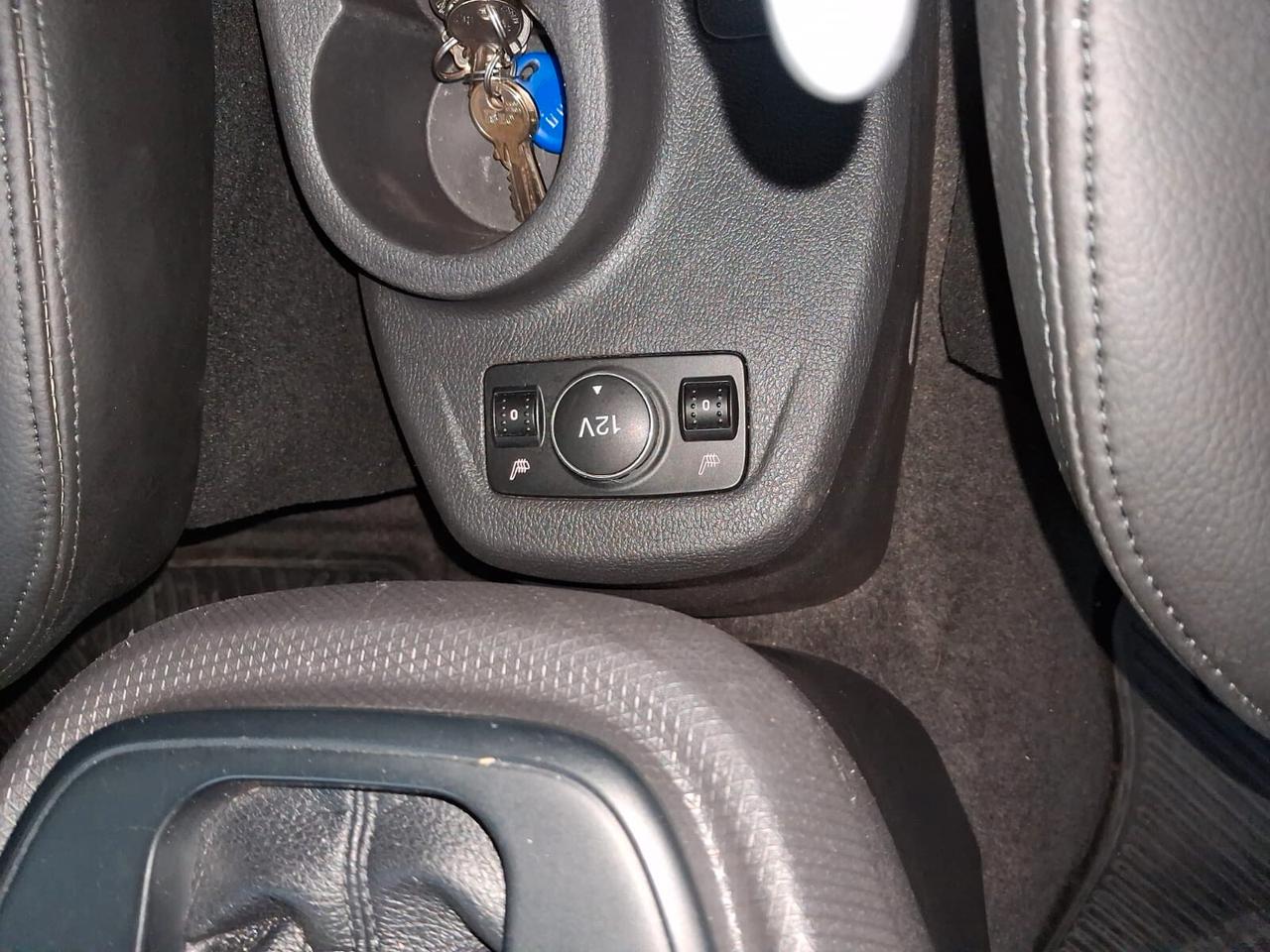 Ford Tourneo Connect Pianale ribassato con rampa disabili in carrozzina