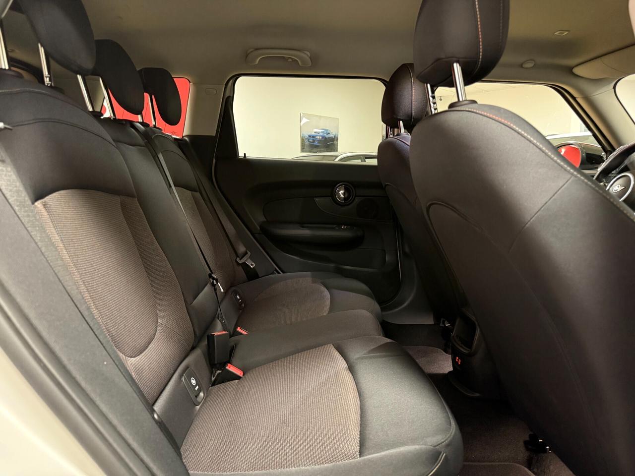 Mini Cooper D Clubman 2.0 150cv IVA ESPOSTA