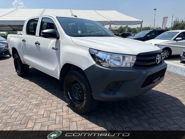 TOYOTA Hilux 2.4 D-4D 4WD 4 porte Double Cab