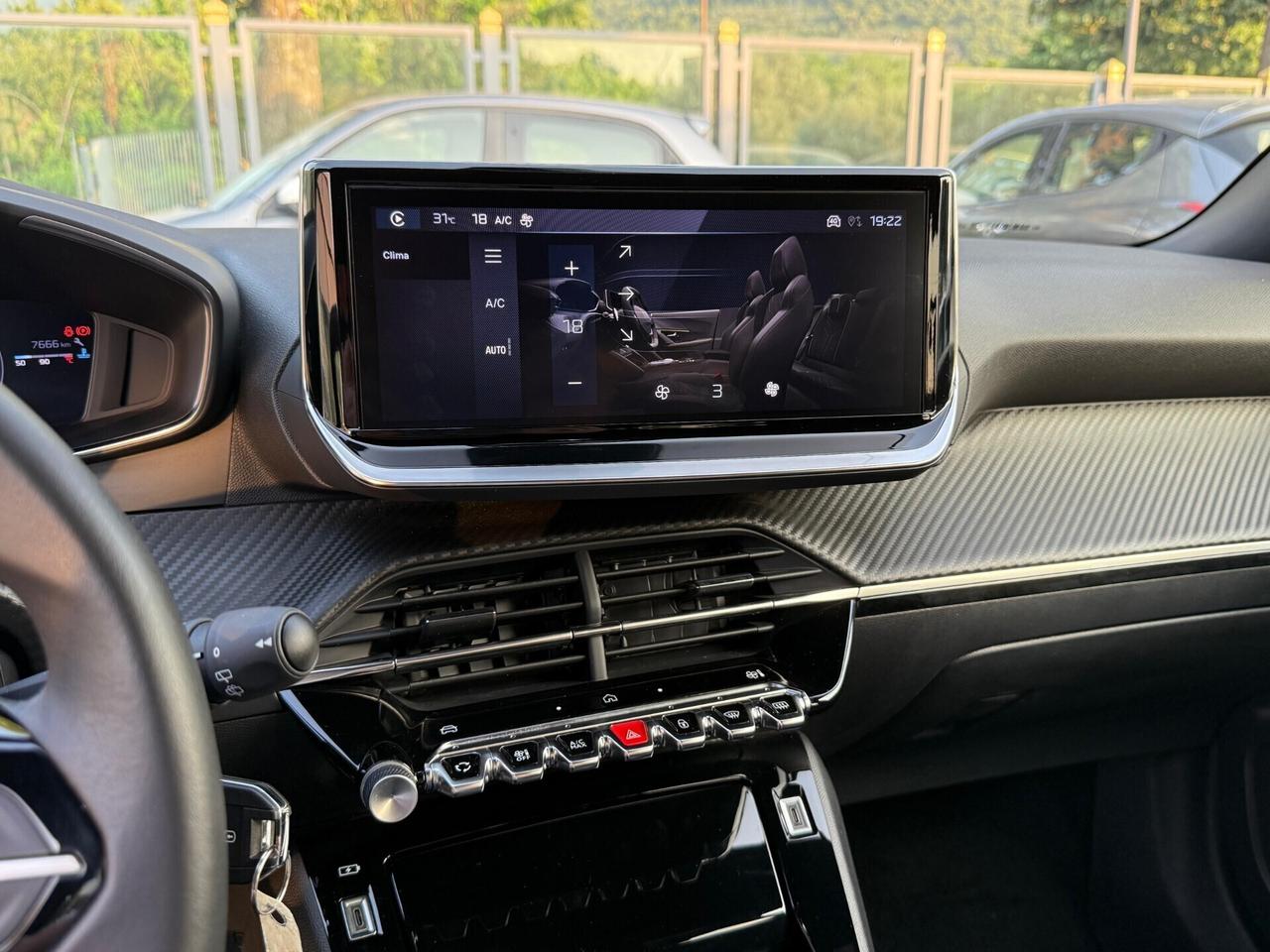 Peugeot 2008 PureTech 100 S&S Allure
