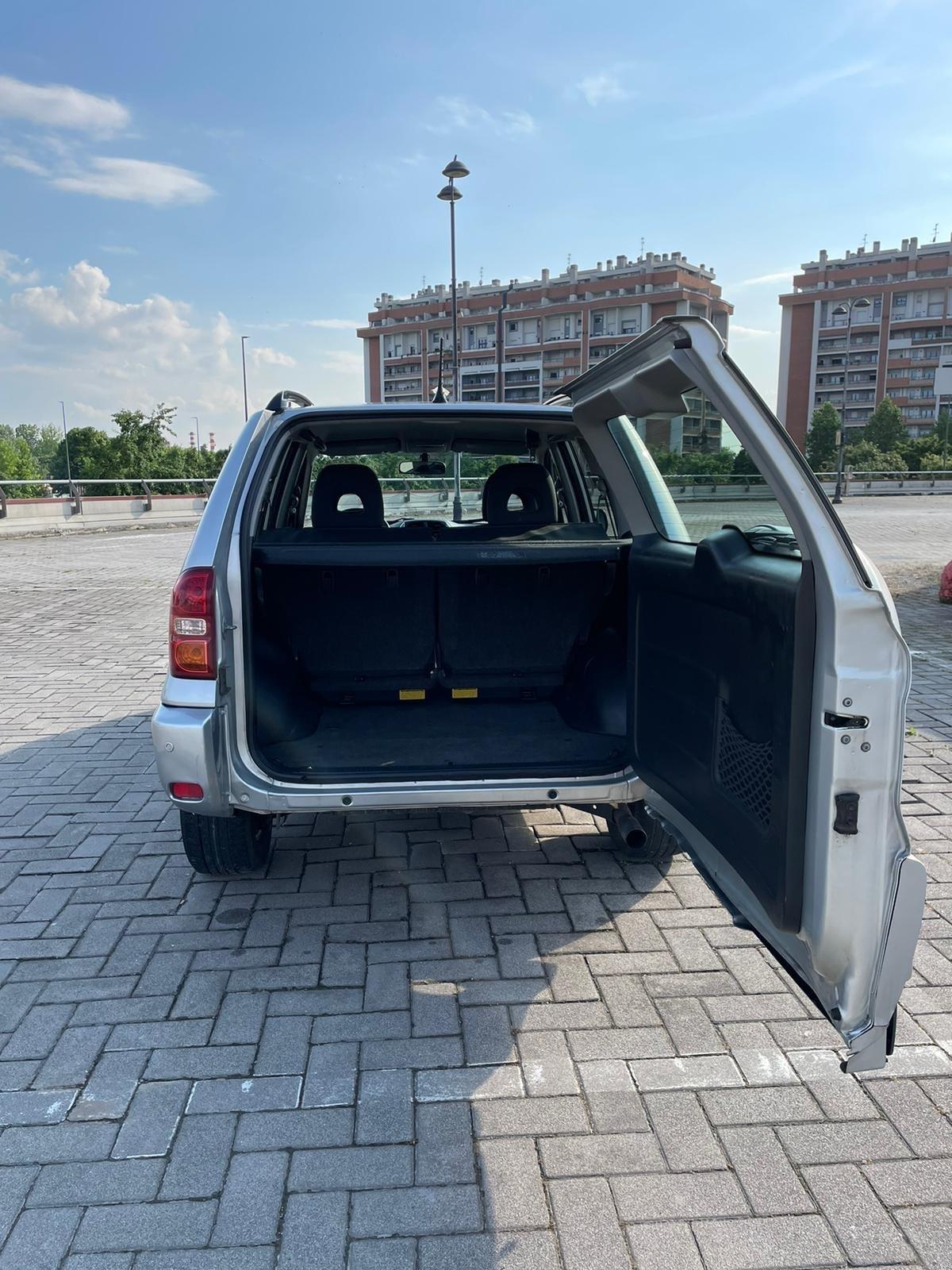 Toyota RAV 4 2.0 4X4 PERMANENTE 16V cat 5 porte Sol