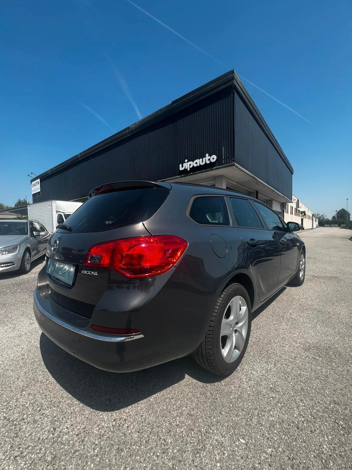 Opel Astra 1.6 business