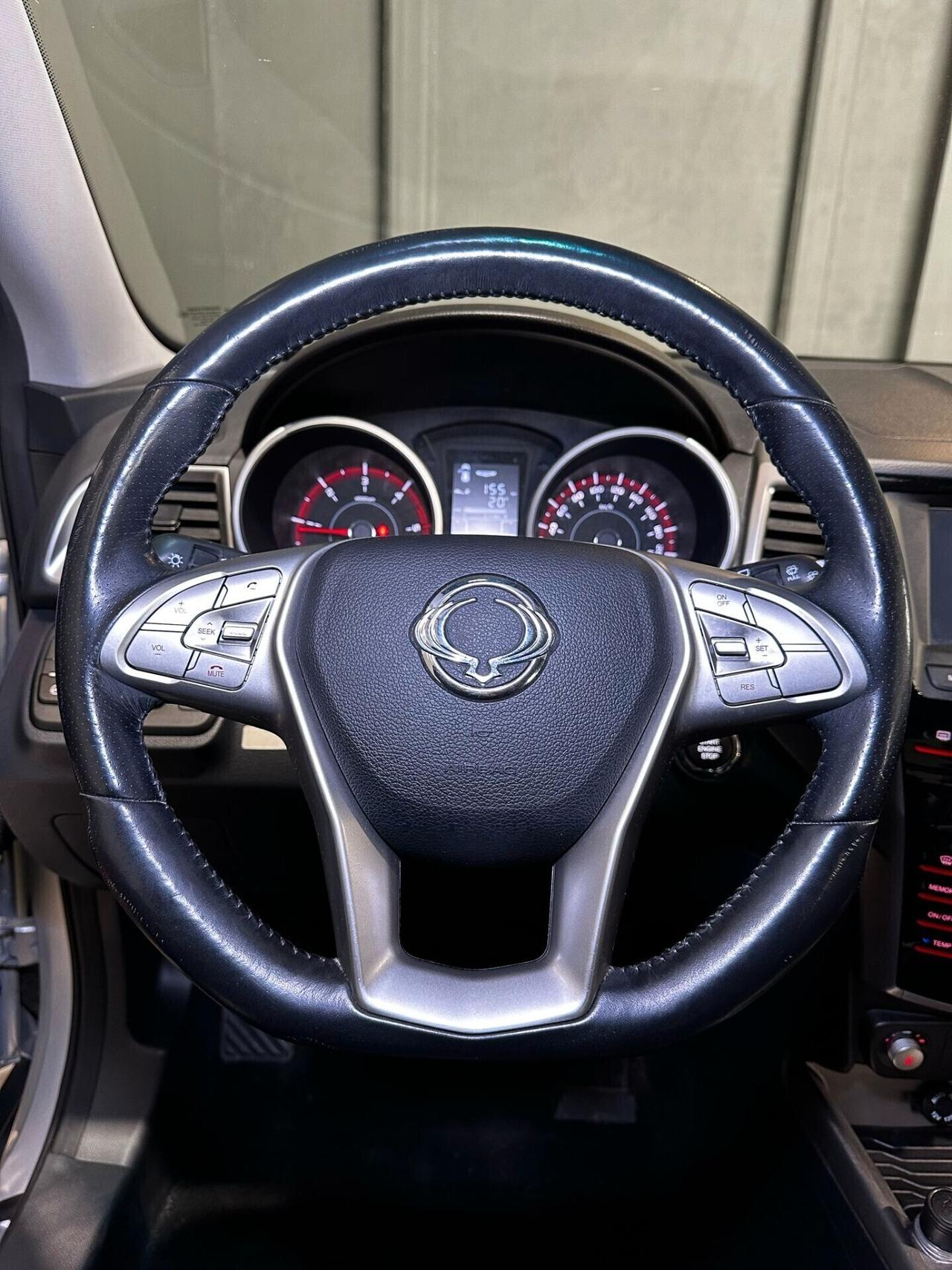 Ssangyong Tivoli 1.6d 2WD Be Visual Hot Aebs