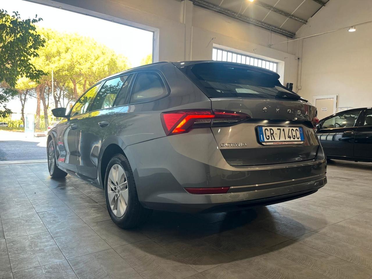 SKODA OCTAVIA 2.0 TDI DSG 10/2023 *81MILA KM*UNICOPRO*