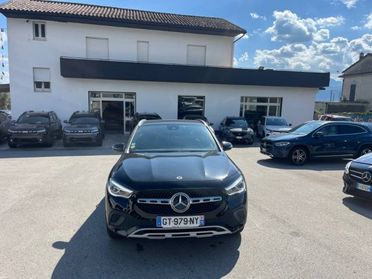 MERCEDES-BENZ GLA 200 d Automatic Business