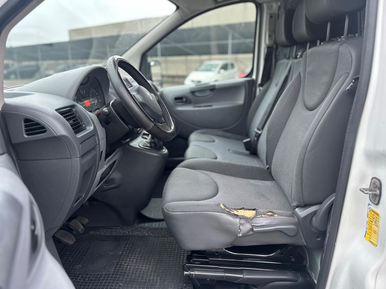 Peugeot Expert 2.0 HDi 120CV