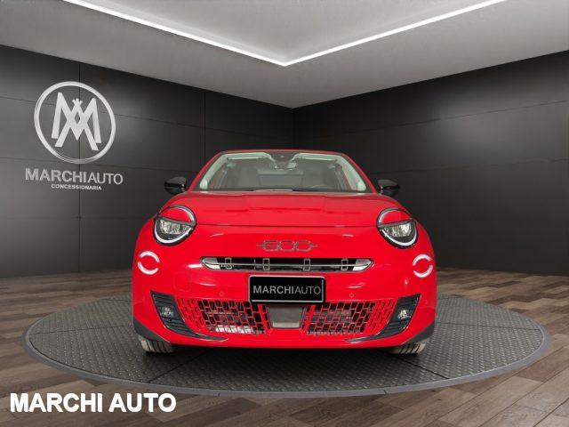 FIAT 600 Hybrid 110 CV DCT MHEV Special Ed.