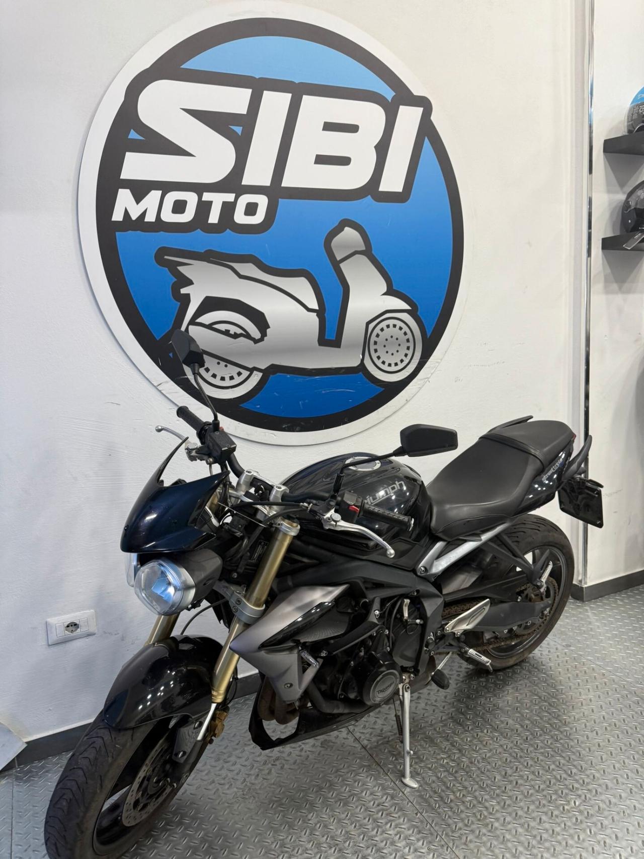 Triumph Speed Triple 675