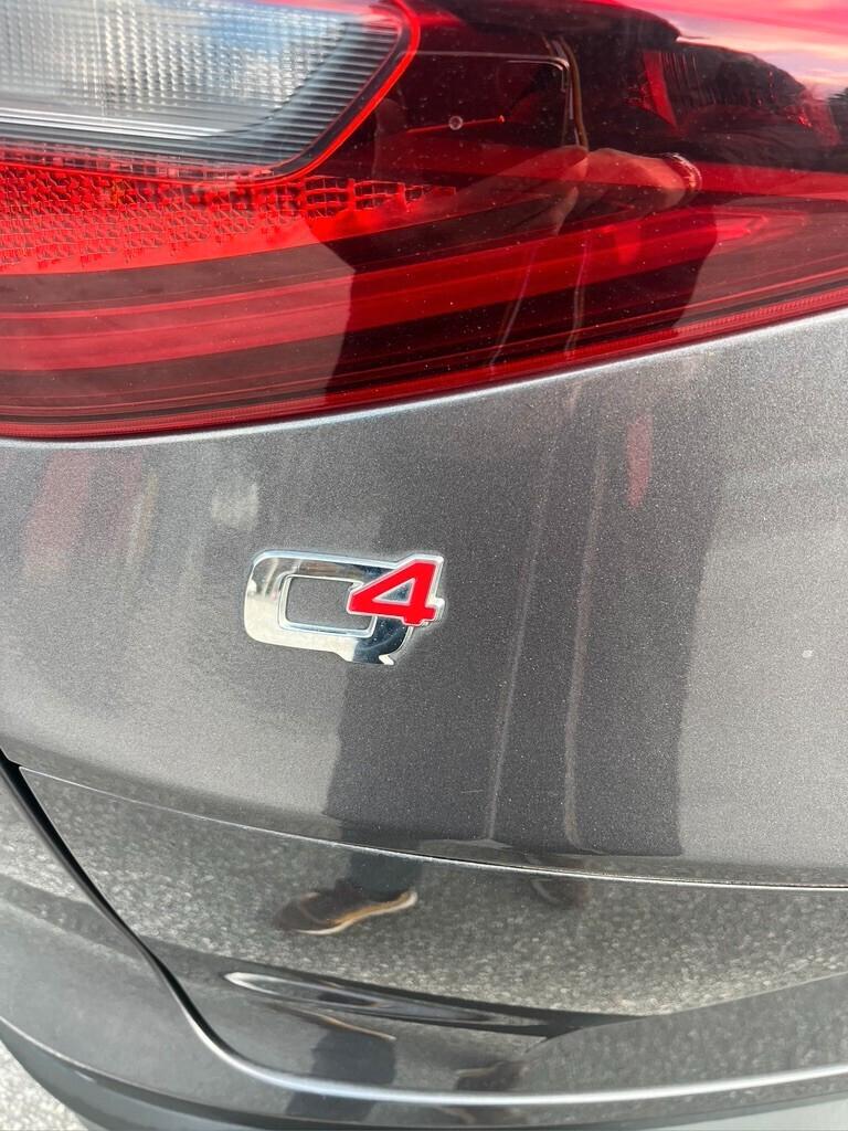 Alfa Romeo Stelvio 2.2 Turbodiesel 210 CV AT8 Q4 Business IVA DETRAIBILE