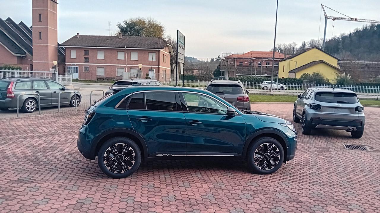 Fiat 600 1.2 Hybrid 145 CV DCT MHEV La Prima * SENZA VINCOLO DI FINANZIAMENTO*