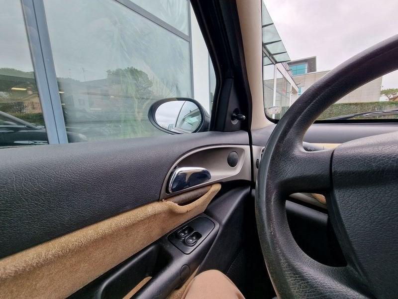 Lancia Ypsilon 1.2 60 CV 3 porte