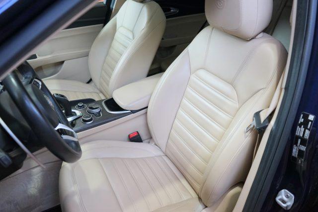 ALFA ROMEO Giulia 2.2 210 CV AT8 AWD Q4 Veloce Italiana Ufficiale