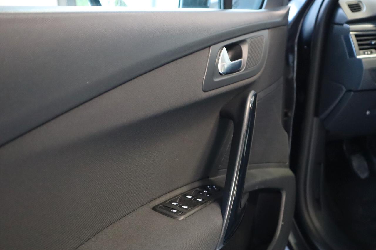 Peugeot 508 2.0 HDi 163CV SW Ciel Allure