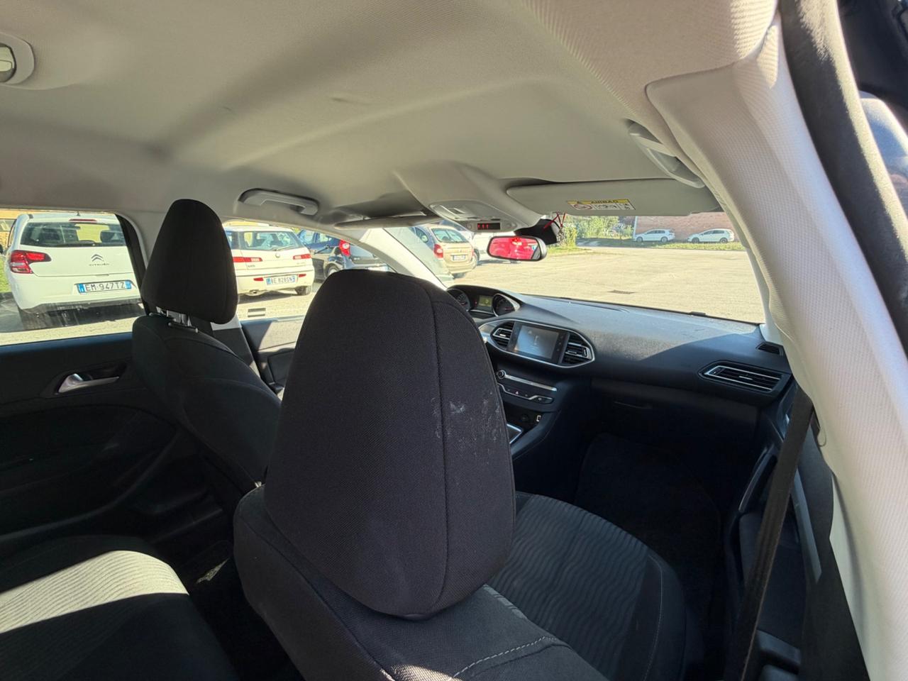 Peugeot 308 1.6 HDi 92 CV Business