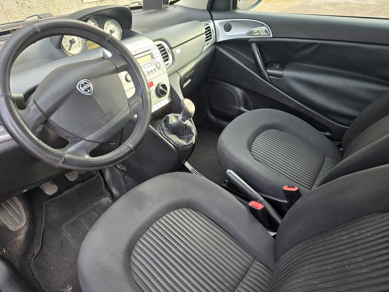 Lancia Ypsilon 1.2BENZ. OK PER NEOPATENTATI UNICO PROPRIETARIO ANNO 2010