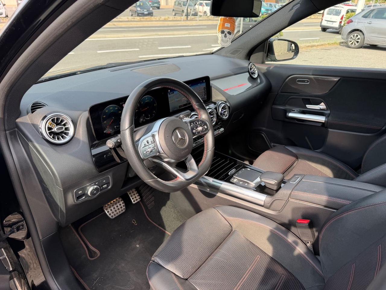 Mercedes-Benz GLA 200 D Premium Red Edition #11451