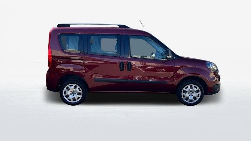 FIAT Doblò Doblo 1.4 Fire T-Jet 16v 120cv Lounge my19 Doblo 1.4 Fire T-Jet 16v 120cv Lounge