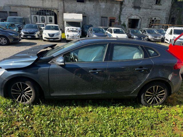 VOLVO V40 D2 Business Plus