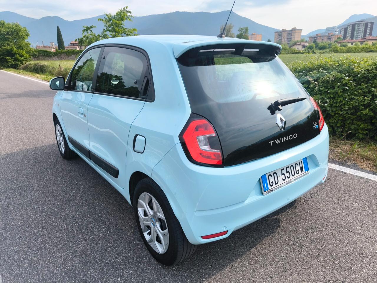 TWINGO ZEN ELETRIC-KM 48000-UNIPROPRIETARIO