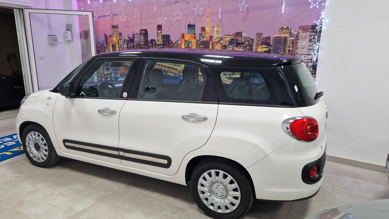 Fiat 500L Living 0.9 TwinAir 105 CV Lounge