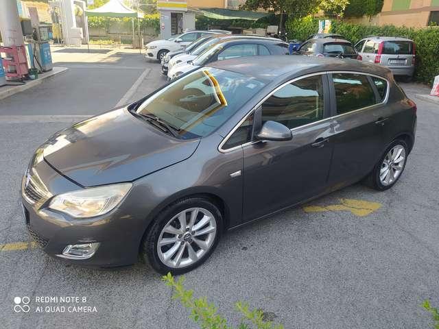 Opel Astra Astra IV 2010 5p 1.7 cdti Elective 110cv