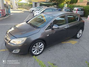 Opel Astra Astra IV 2010 5p 1.7 cdti Elective 110cv