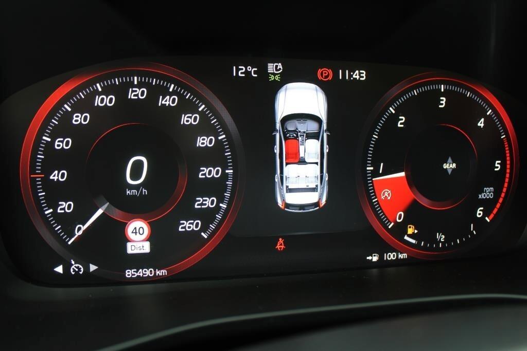 VOLVO XC40 D3 150 CV *Camera 360 *FULL LED