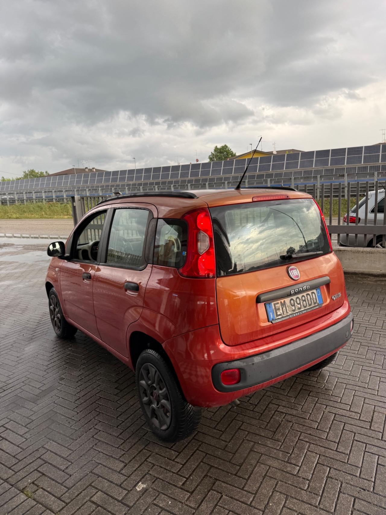 Fiat Panda 0.9 TwinAir Turbo Natural Power Lounge