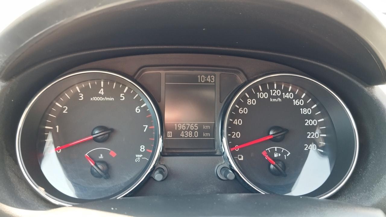 NISSAN QASHQAI 1.6 BENZ-2014