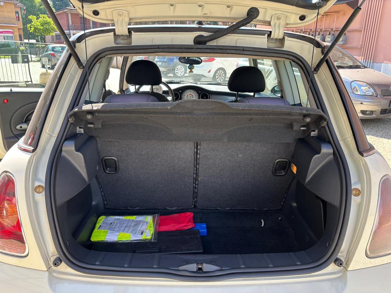 Mini 1.6 16V One