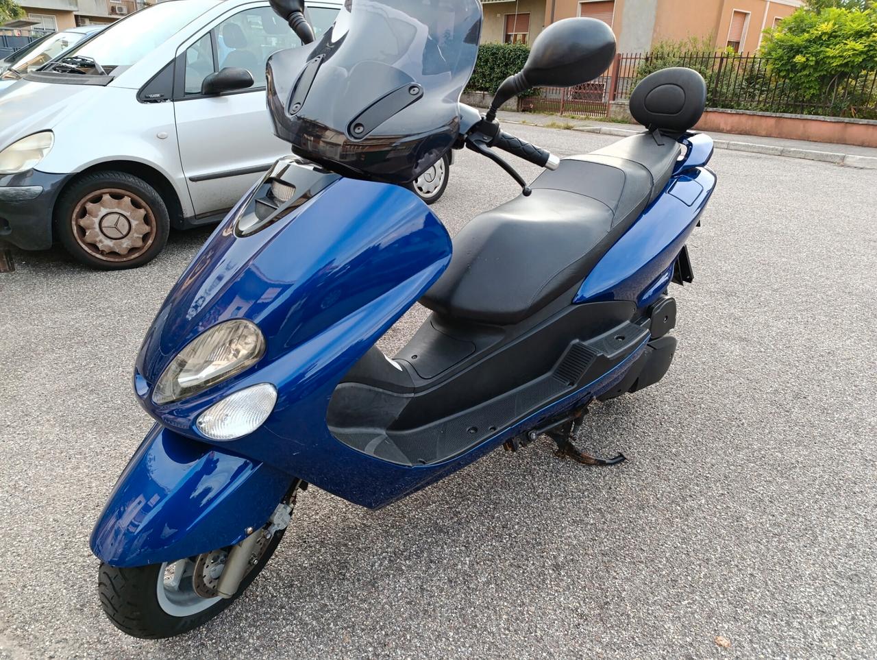Yamaha Majesty 150