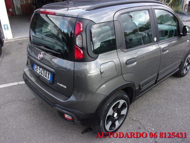 FIAT Panda 1.0 Hybrid Cross