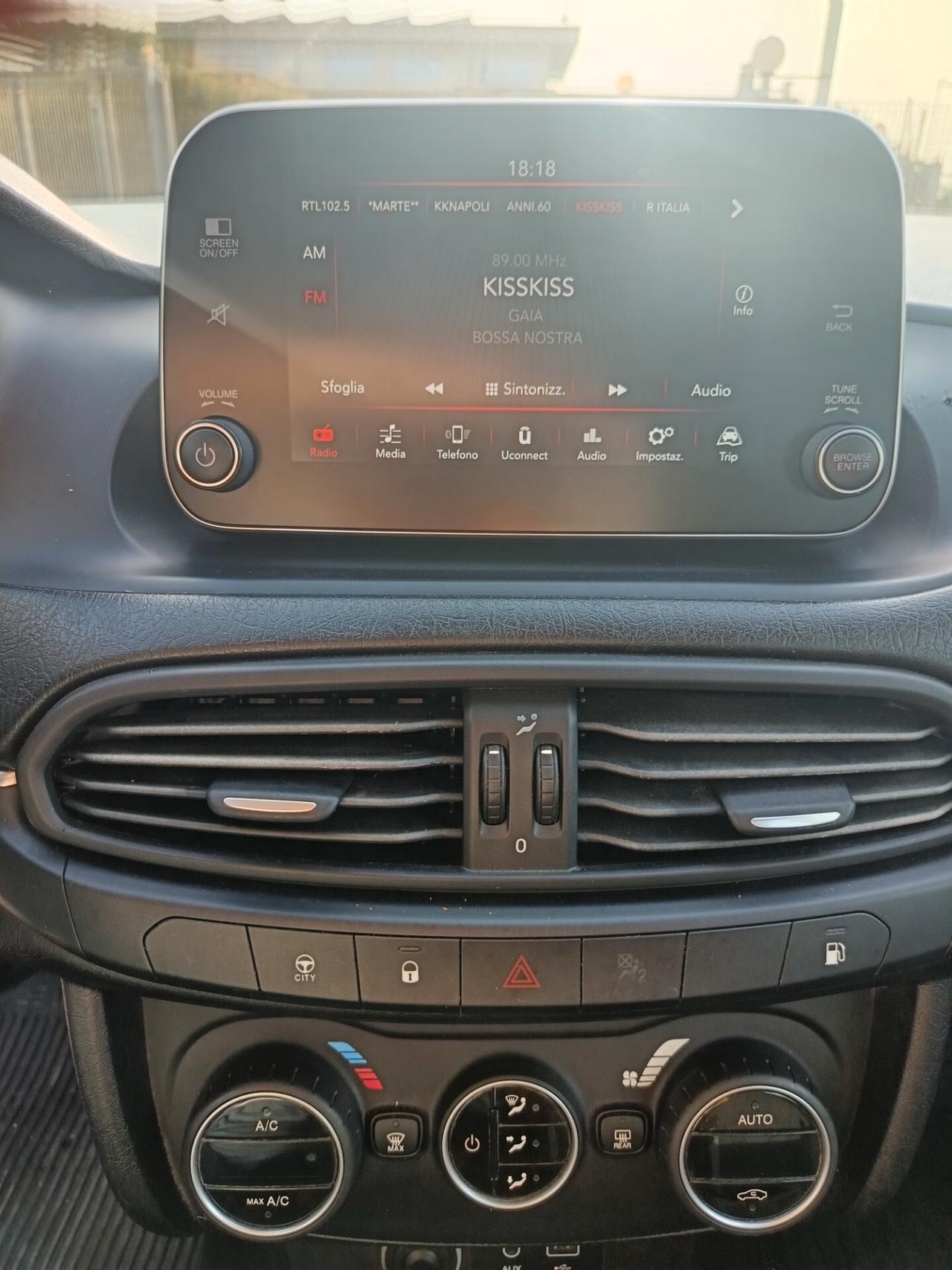 Fiat Tipo 1.4 T-Jet 120CV GPL 5 porte Lounge VETTURA CONTO VENDITA