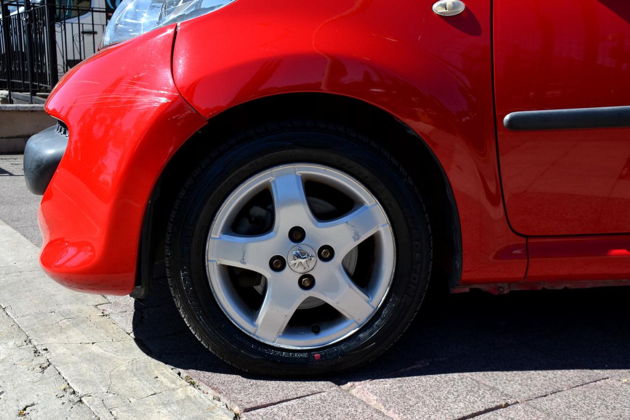 Peugeot 107 1.0 68CV 5P **PREZZO REALE**OK NEOPATENTATI**