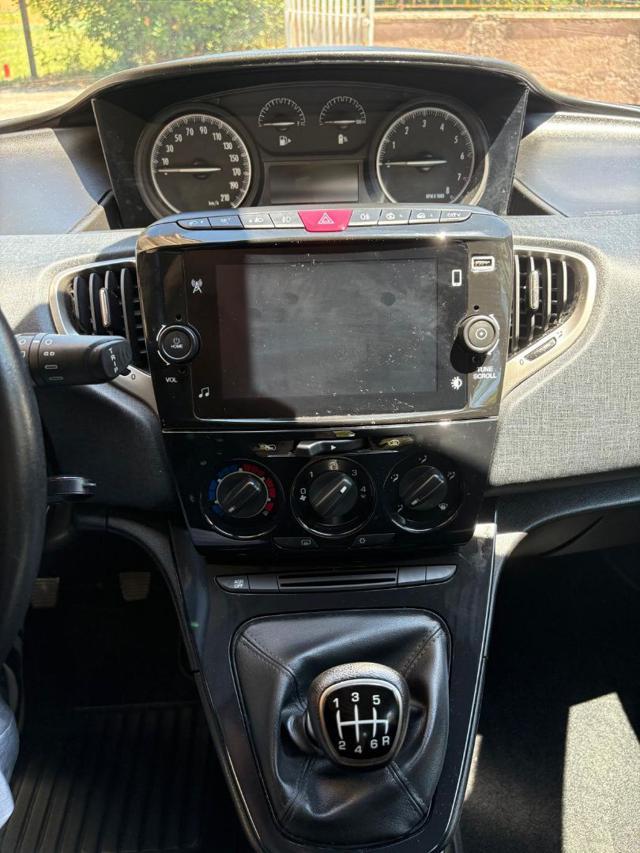 LANCIA Ypsilon 1.0 FireFly 5 porte S&S Hybrid Gold Plus