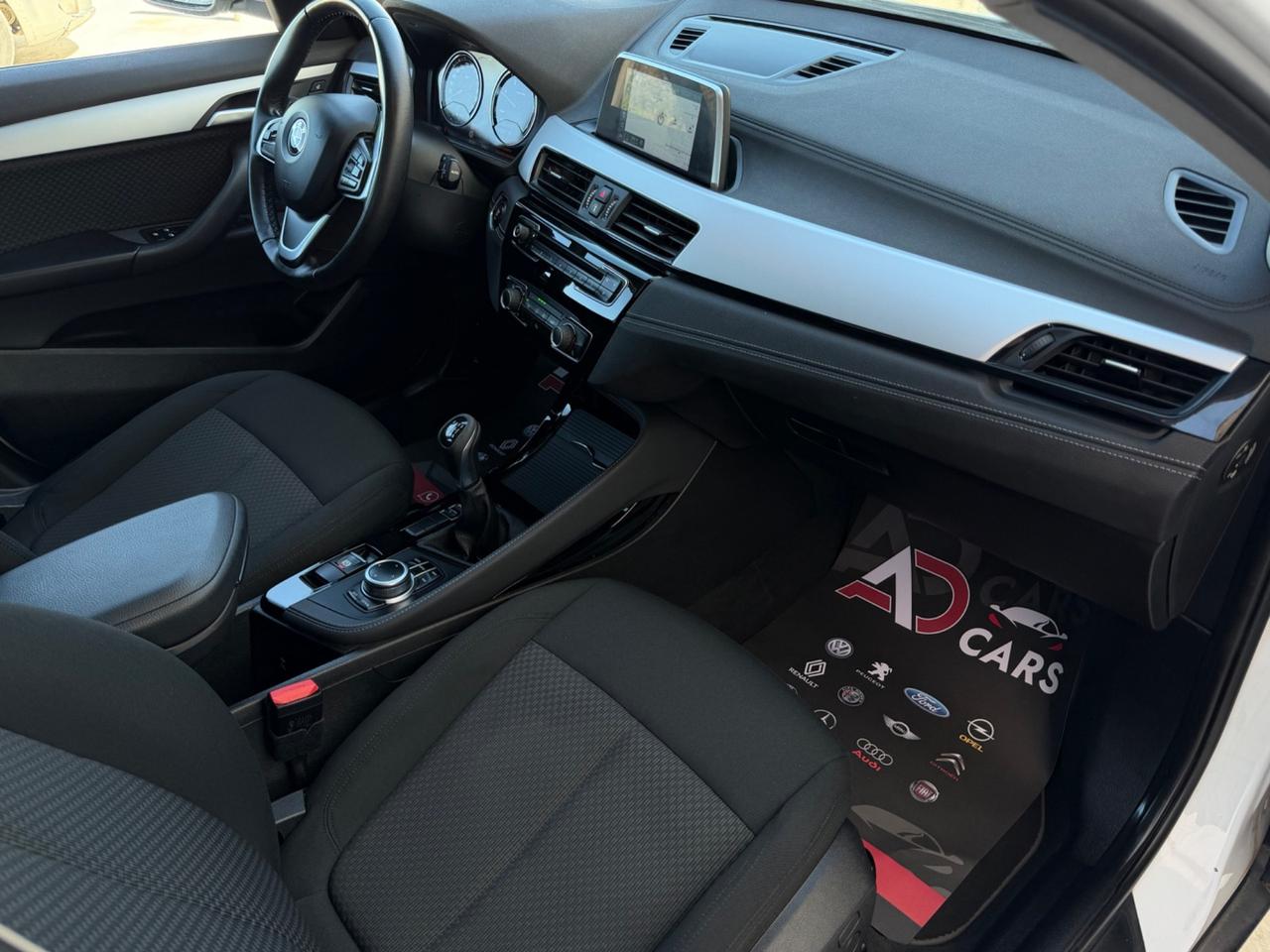 Bmw X2 sDrive18d Business-X
