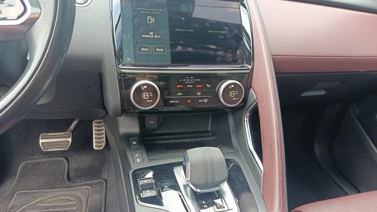 Jaguar E-Pace 2.0 I4 200 CV AWD Auto R-Dynamic SE
