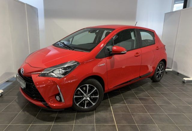 TOYOTA Yaris 1.5 Hybrid 5 porte Active