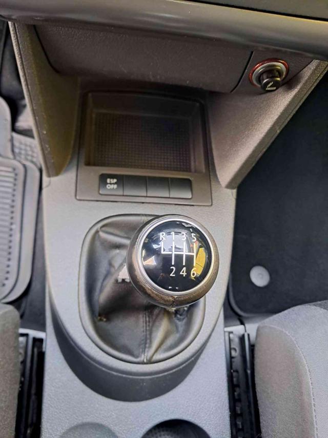 VOLKSWAGEN Touran 2.0 16V TDI Highline 7 posti neopatentati