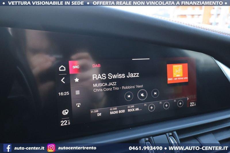 Alfa Romeo Giulia 2.0T 280cv AT8 Q4 COMPETIZIONE