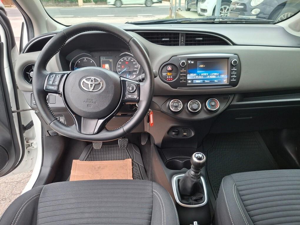 Toyota Yaris 1.4 D-4D 5 porte Lounge 10/2017