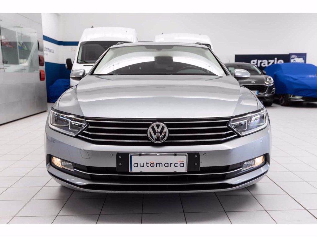 VOLKSWAGEN Passat Variant 1.6 TDI SCR DSG Business BMT del 2018