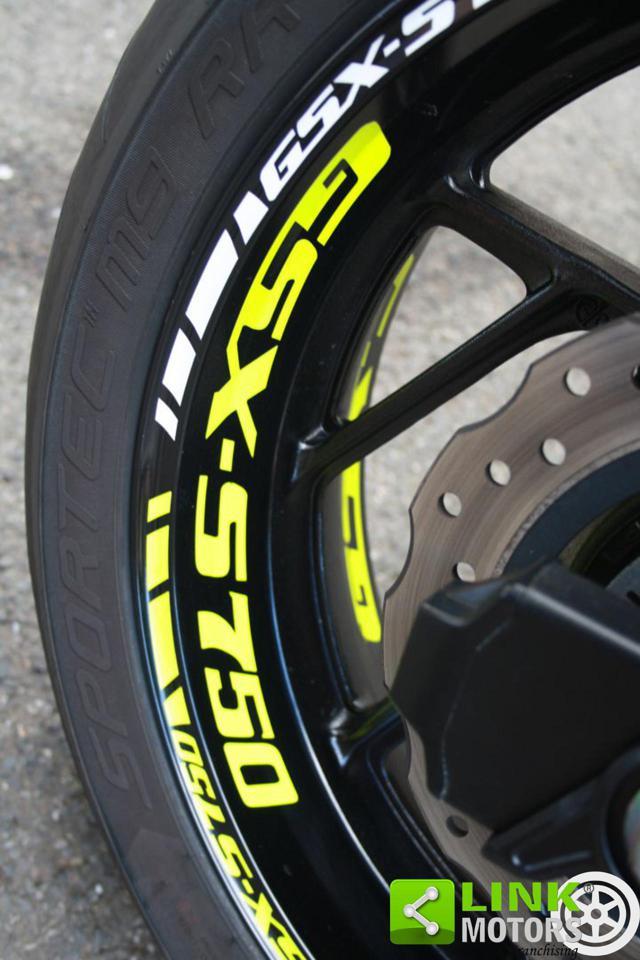 SUZUKI GSX S 750 Yugen Carbon