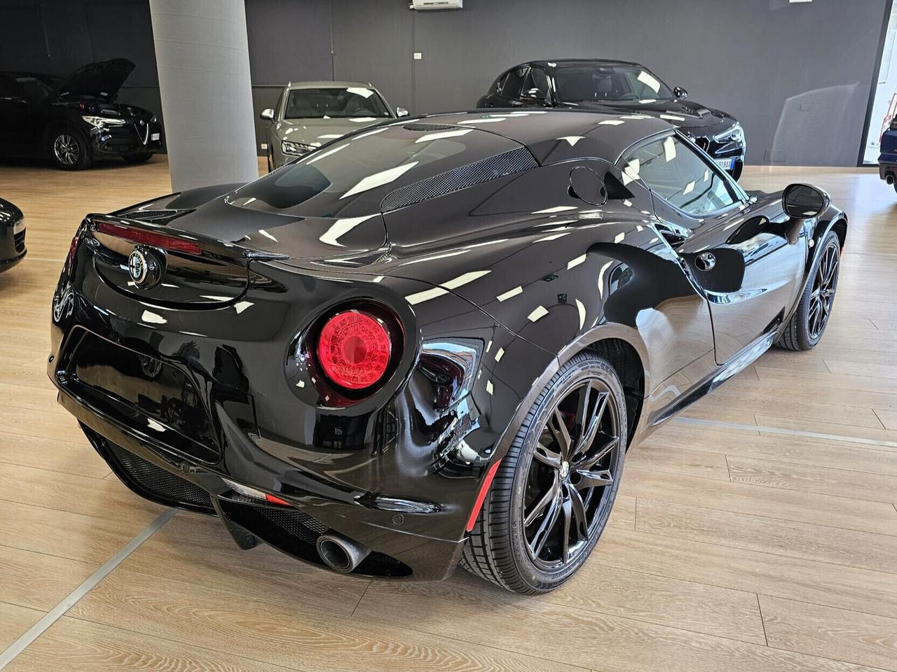 Alfa Romeo 4C 1750 TBi