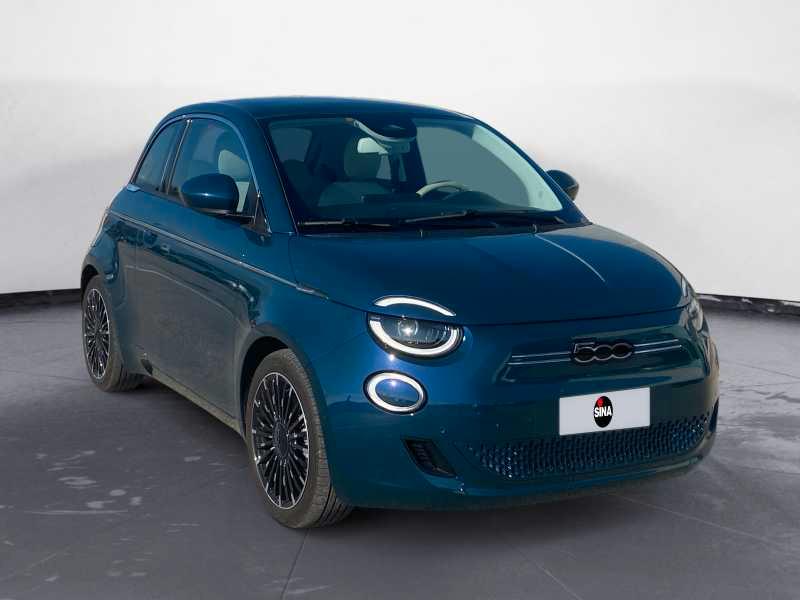 FIAT 500e 42 kWh La Prima