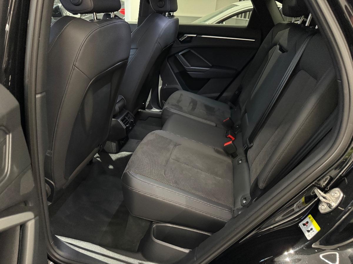 AUDI Q3 Sportback SPB 2.0 TDI 200CV Identity Black S-line