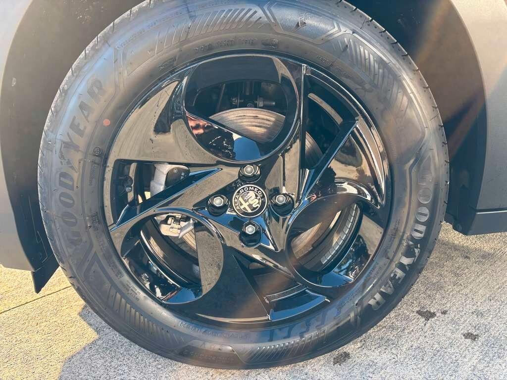 Alfa Romeo Junior 1.2 145 CV Hybrid 2026 KM 0 IVA ESPOSTA Tua a solo 269 Euro al mese