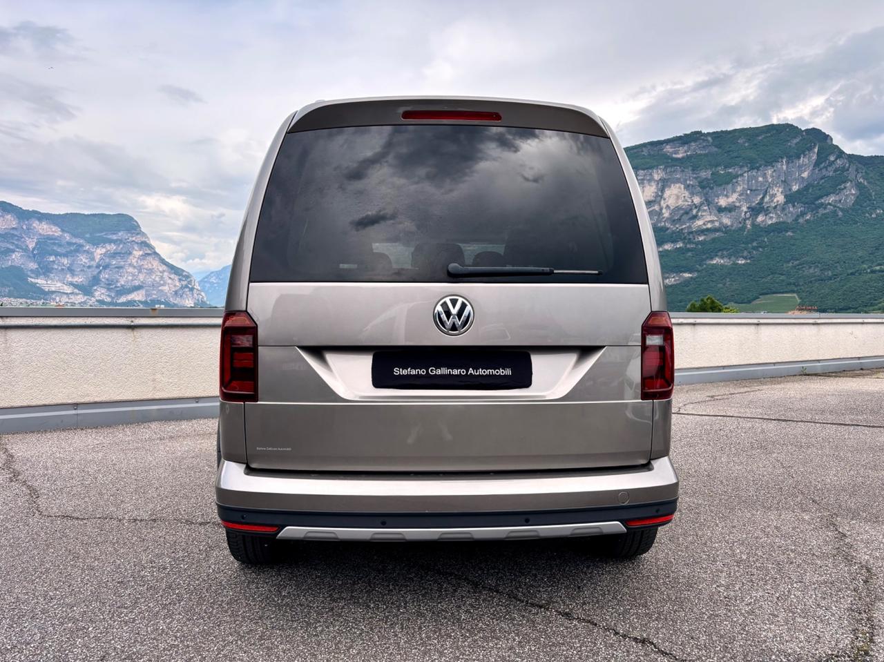 Volkswagen Caddy 2.0 TDI 150 CV Alltrack "Gancio/WinterPack3/Webasto"