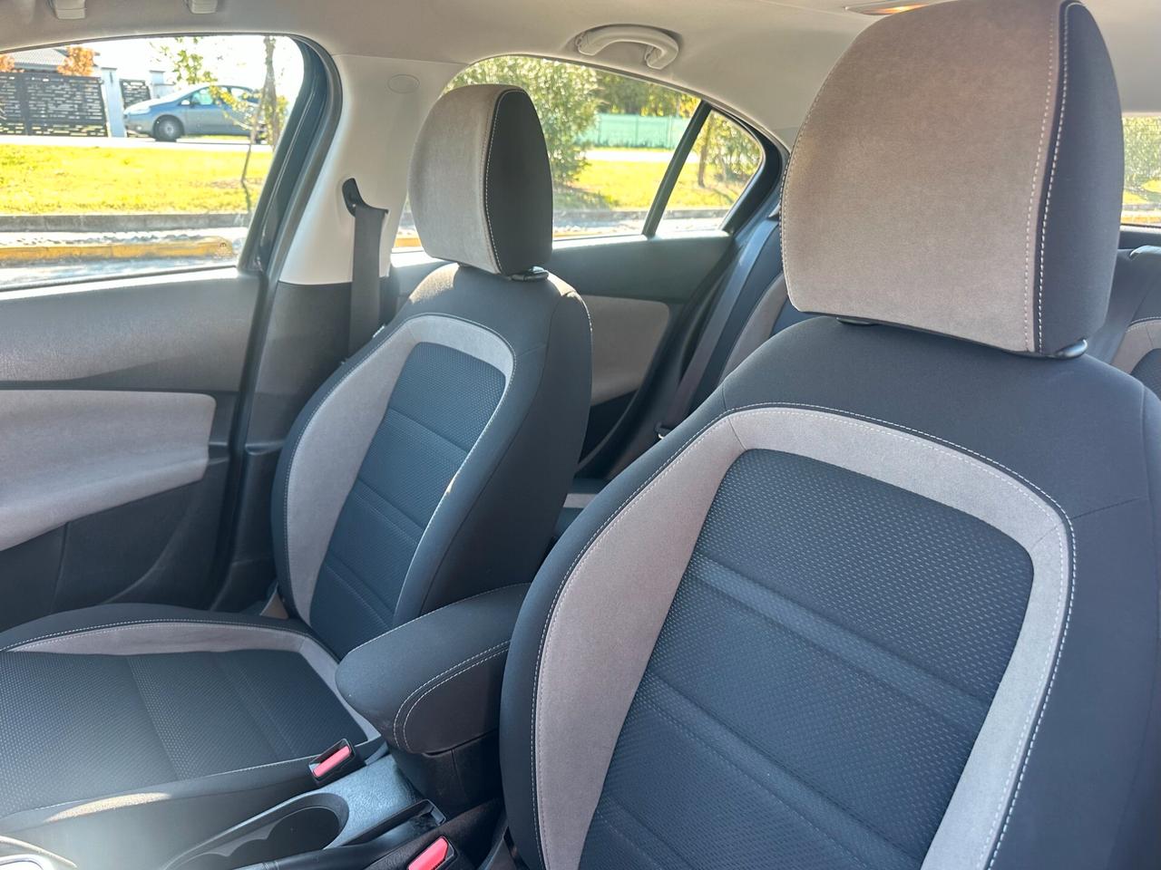 Fiat Tipo 1.6 Mjt 5 porte Lounge Auto